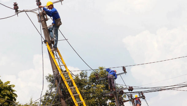 IESR Sebut Perhitungan Rasio Elektrifikasi Sudah Tak Relevan