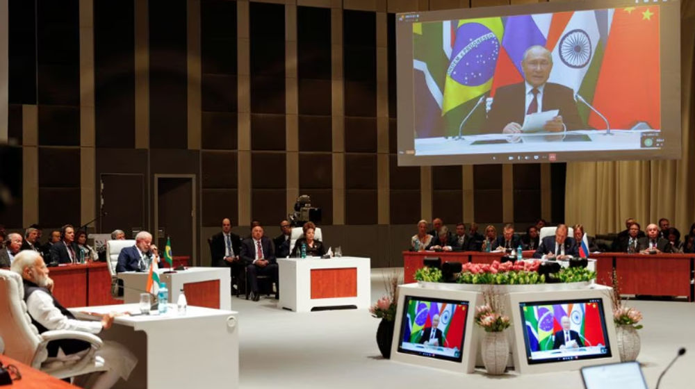 Presiden Rusia Vladimir Putin Sampaikan Sambutan Virtual di KTT BRICS