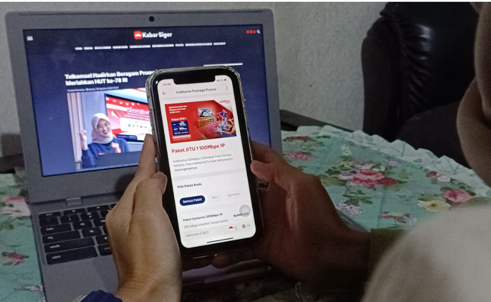 Kehandalan broadband jaringan internet Telkomsel berperan meningkatkan produktifitas di setiap lini profesi. 