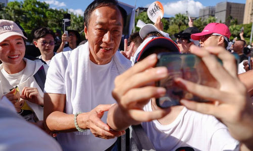 Terry Gou, Miliarder Pendiri Perusahaan Besar Apple (AAPL.O) Pemasok Foxconn (2317.TW)