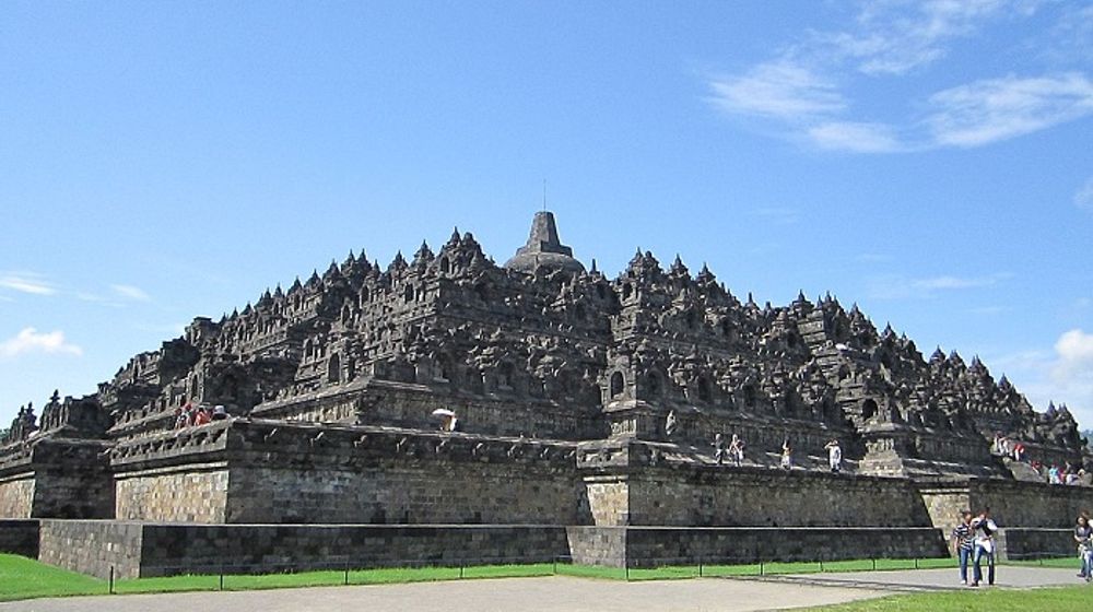 Borobudur_Temple.jpg