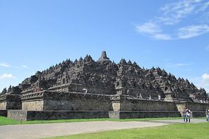 Borobudur_Temple.jpg