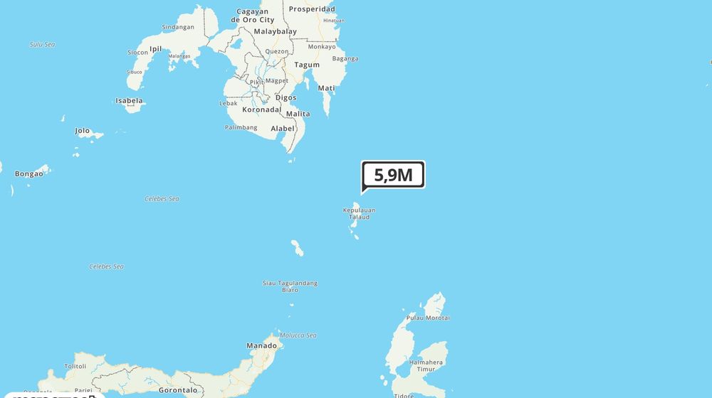 Pusat gempa berada di laut 37 km Baratdaya Pulau Karatung