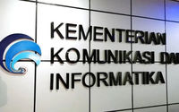 Wakil Menteri Komunikasi dan Informatika (Wamenkominfo) Nezar Patria meminta masyarakat tidak mengumbar data pribadi di media sosial.