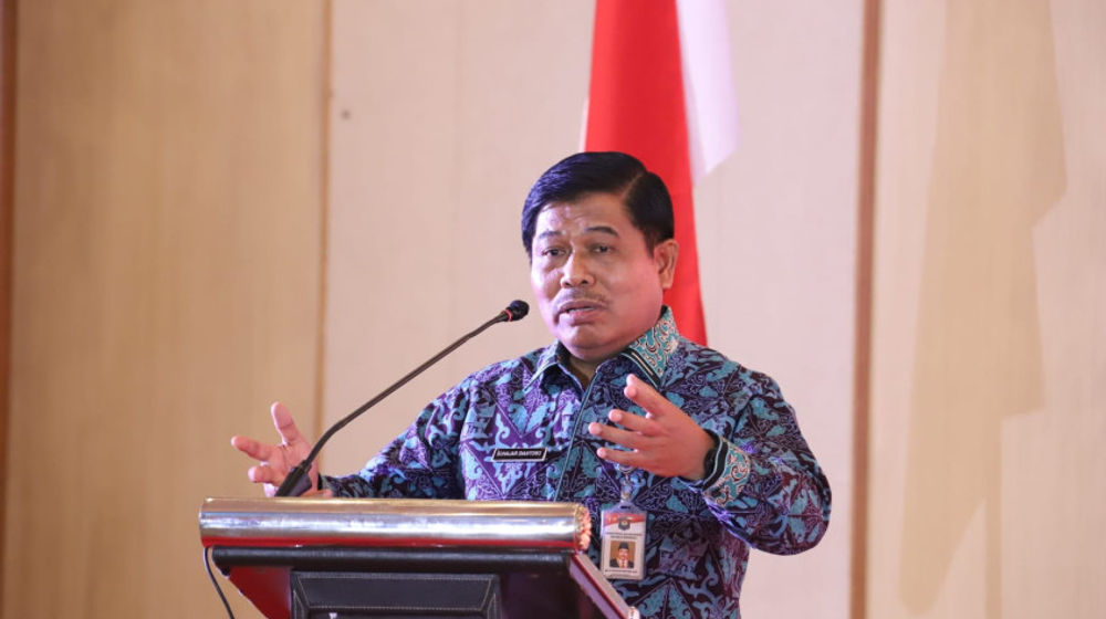 Sekretaris Jenderal (Sekjen) Kementerian Dalam Negeri (Kemendagri) Suhajar Diantoro.jpg