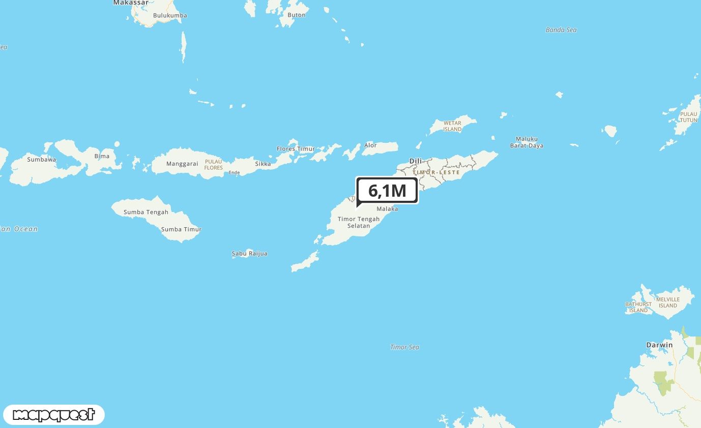 Pusat gempa berada di darat 36 km BaratLaut Timor Tengah Selatan