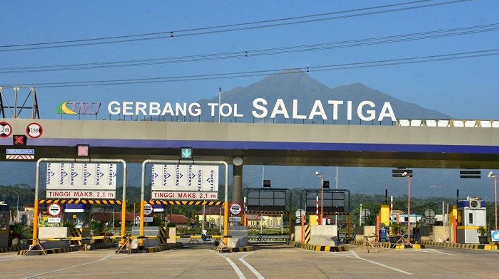 Gerbang_Tol_Salatiga_(8).jpg
