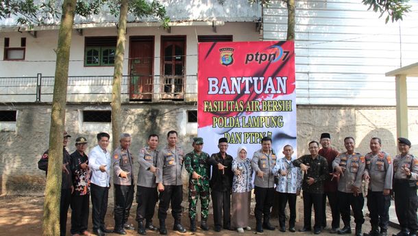 PTPN VII Bersama Polda Lampung Hadirkan Fasilitas Air Bersih untuk Desa Negeri Jemanten