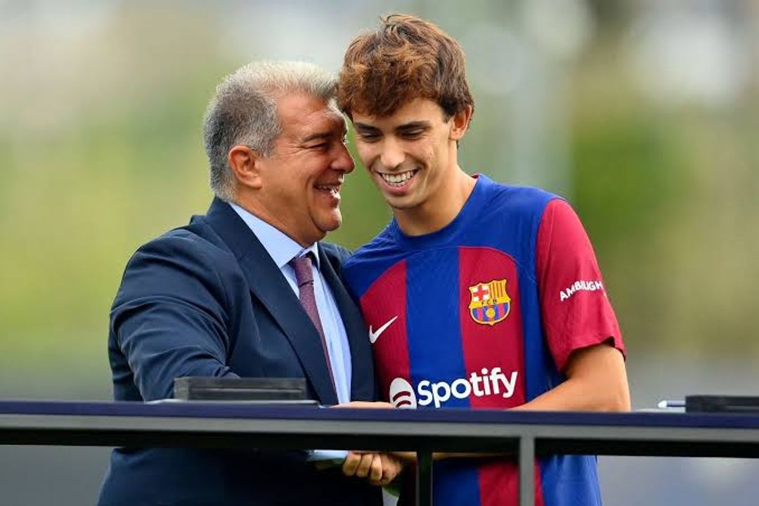 Joao Felix dan Joan Laporta Presiden Barcelona