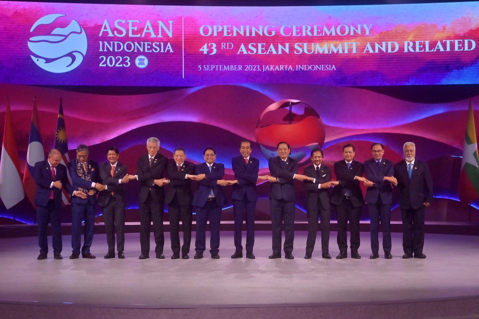 Para Anggota KTT ke-43 ASEAN 
