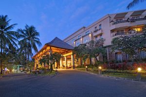 kuta-paradiso-hotel-home-1.jpg