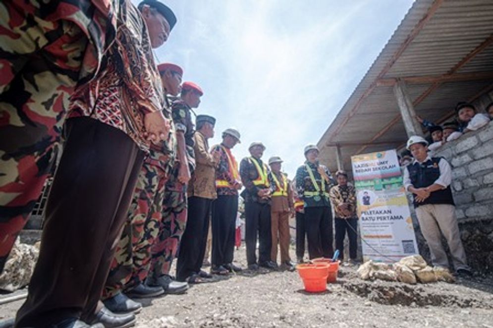 05092023-UMY lazismu peduli sekolah terpencil.jpg