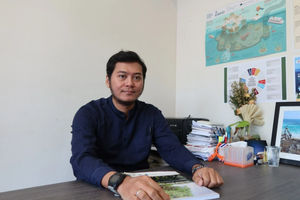 guru besar termuda ugm.png