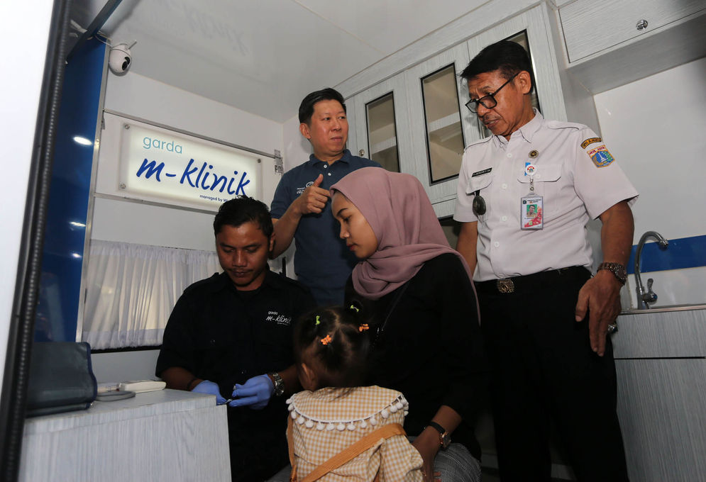 Harpelnas Asuransi Astra - Panji 1.jpg