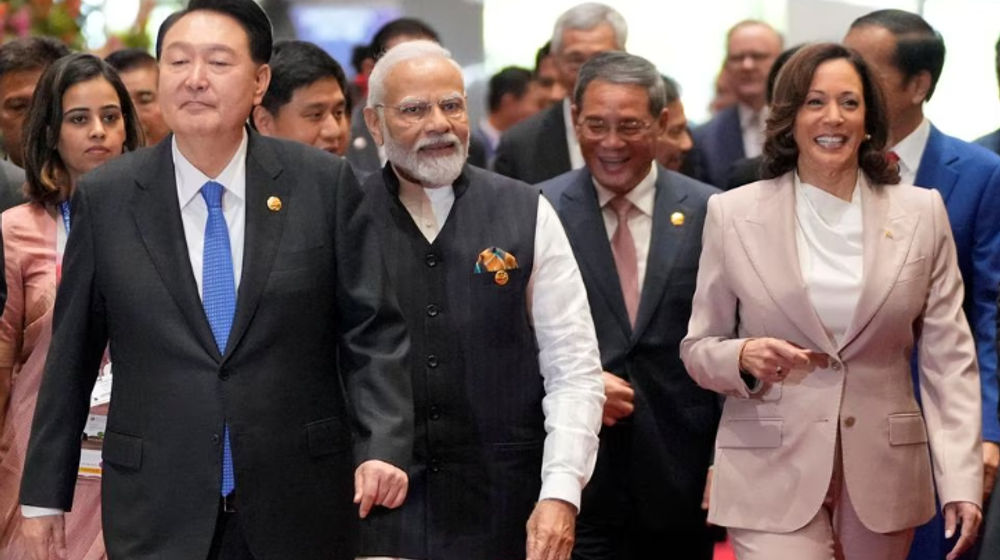 Presiden Korea Selatan Yoon Suk Yeol, Perdana Menteri India Narendra Modi, Perdana Menteri Kamboja Hun Manet, dan Wakil Presiden AS Kamala Harris