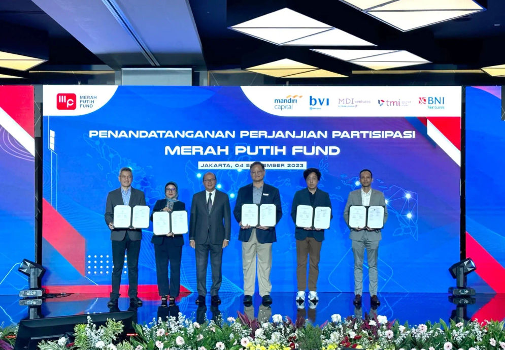 Sebuah program kolaborasi pendanaan startup nasional digulirkan bersama 5 Corporate Venture Capital BUMN menghimpun dana kelola awal sebesar 300 juta dollar amerika yang berfokus pada para startup tahap pertumbuhan.