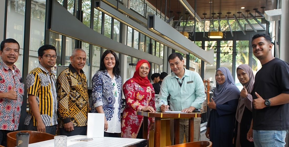 Tengah People & Space dan DPMPTSP Kota Medan usai diskusi lanjutan pengembangan UMK dan peluang kolaboratif berkelanjutan

