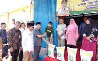 Gurbernur Bengkulu Rohidin Salurkan  Bantuan Pangan Beras Tahap II untuk Provinsi Bengkulu