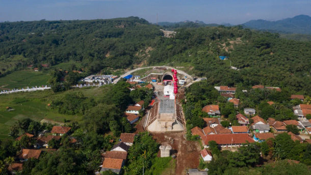 Rencana Kereta Cepat Kemungkinan Lanjut Sampai ke Surabaya