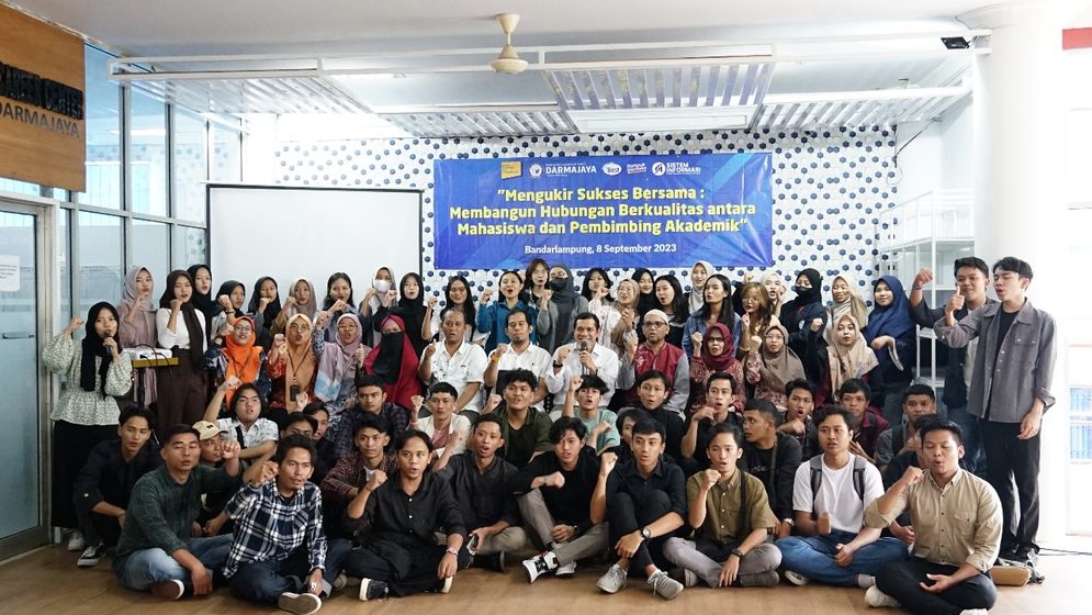 Prodi Sistem Informasi Institut Informatika dan Bisnis (IIB) Darmajaya menggelar Sosialisasi Pembimbing Akademik kepada mahasiswa pada Jumat (8/9/2023), di Co Working Space Lantai II Darmajaya Society Center (DSC).