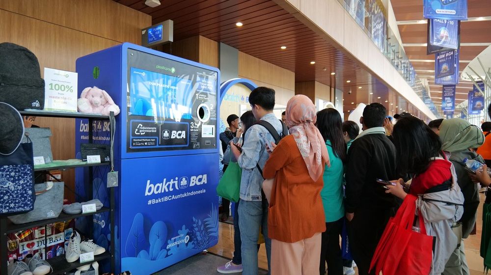 Jurus Jitu BCA dan Plasticpay Kurangi Sampah Botol Plastik