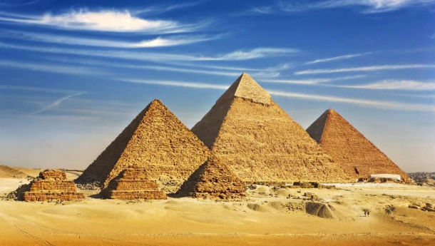 Mengenal Keajaiban dan Keindahan Arsitektur Piramida