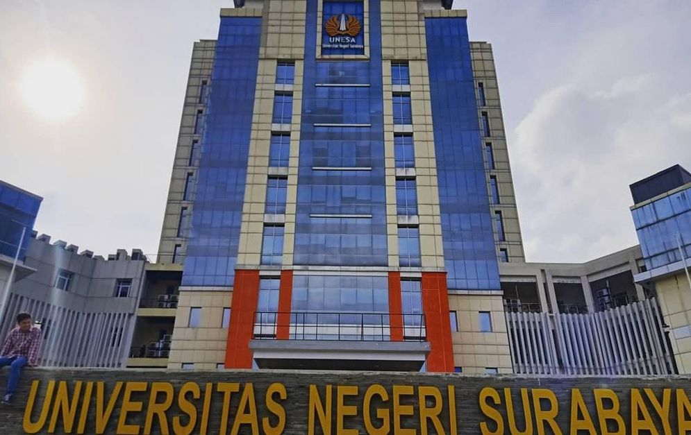 A-DEPAN UNESA.jpg