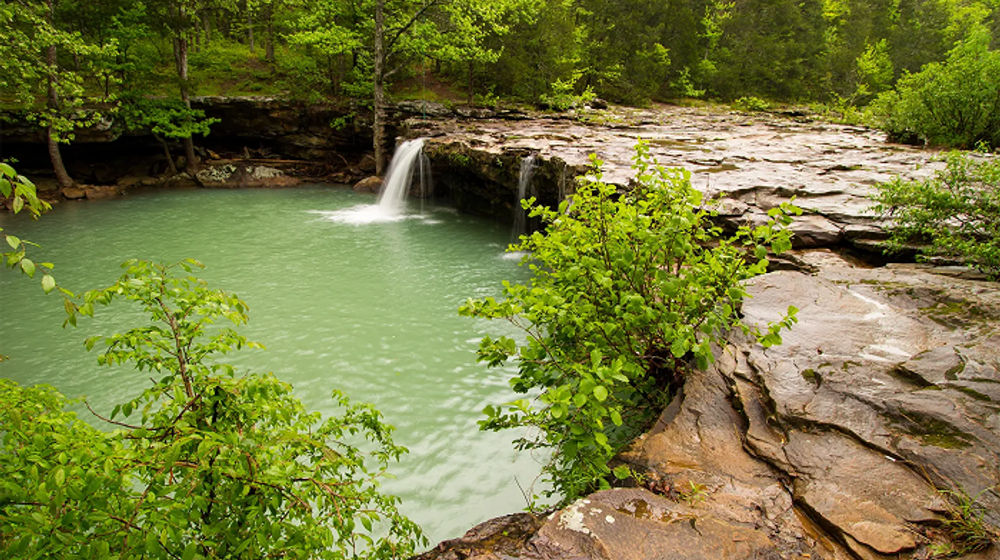 waterfall-Ozark-Mountains-Arkansas.png