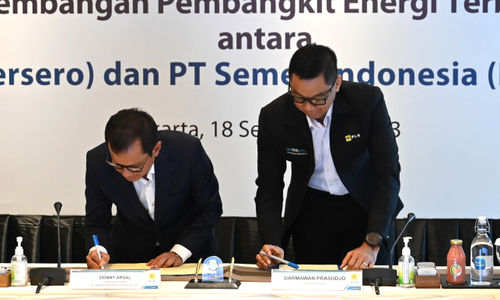 Penandatanganan MoU antara PLN dan SIG