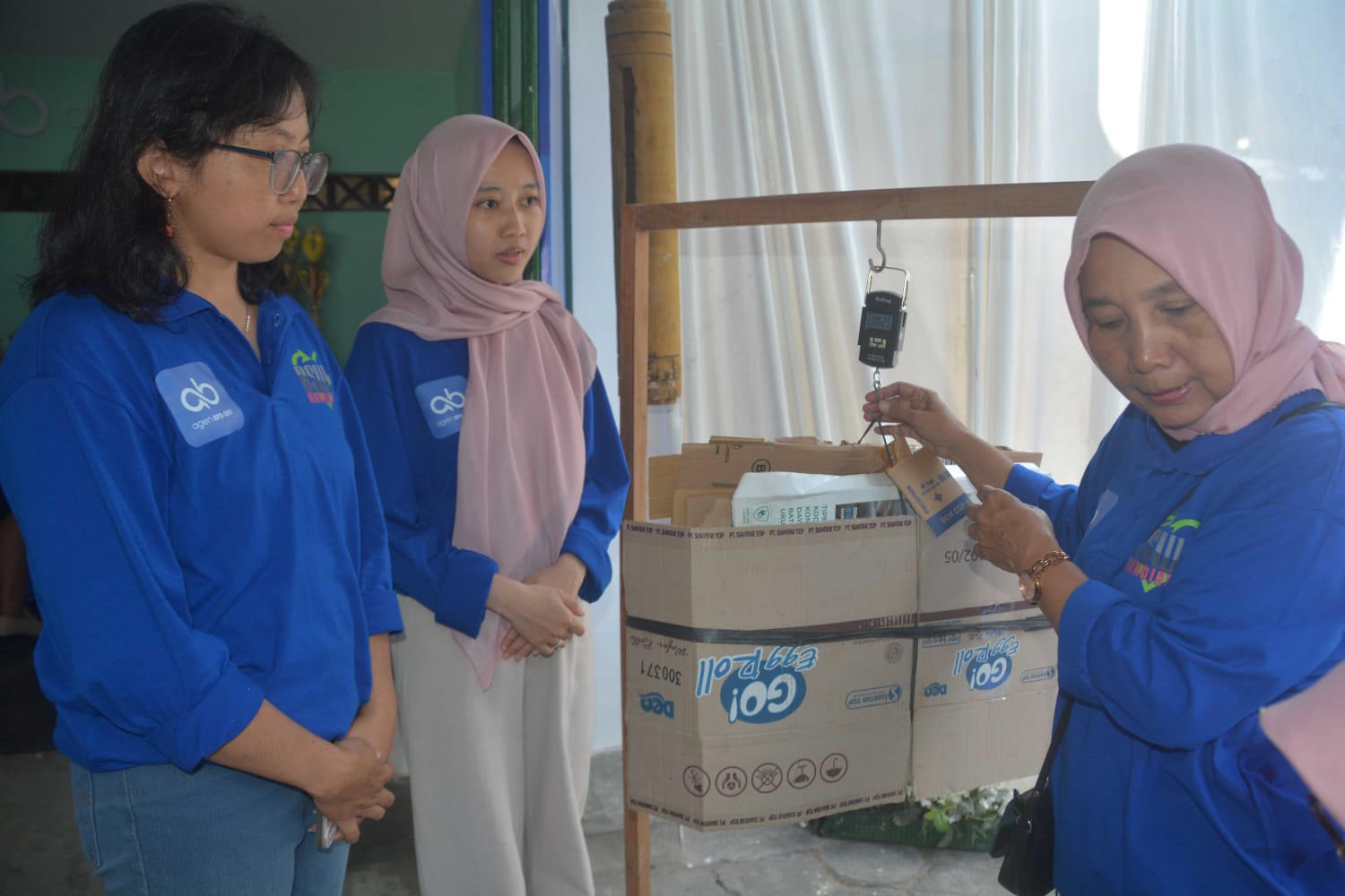 Warga Yang Mau Menabung Di Bank Sampah Makin Mudah Melalui Laku Pandai ...