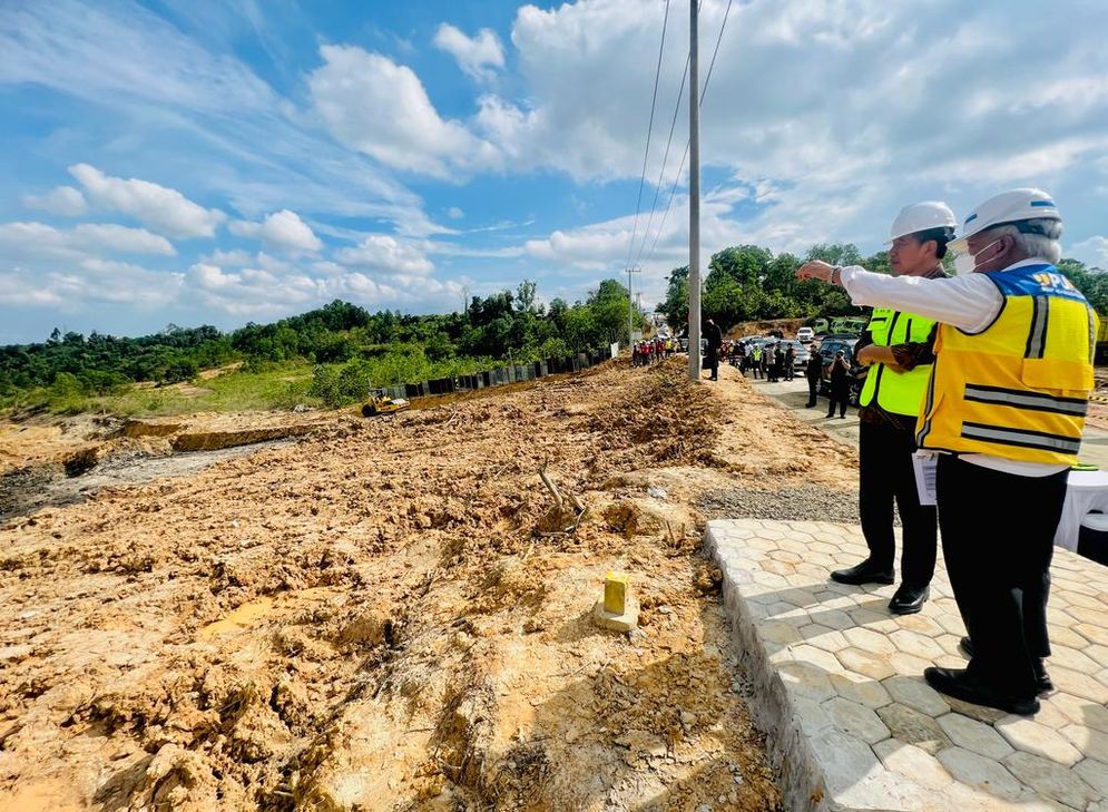  Presiden Joko Widodo (Jokowi) direncanakan melakukan peletakan batu pertama atau groundbreaking proyek investasi swasta di Ibu Kota Negara (IKN) Nusantara, Kamis 21 September 2023. 