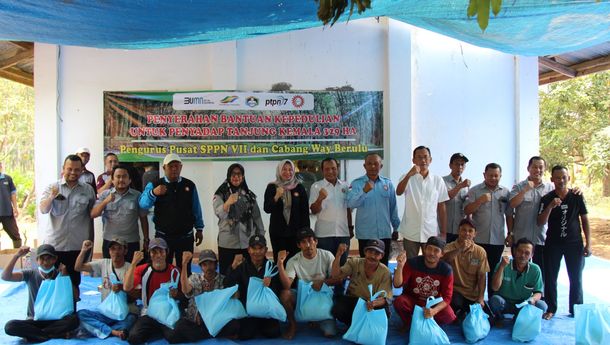 SPPN VII Berikan Bantuan untuk Penyadap Afdeling Tanjung Kemala