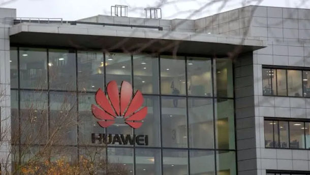 Pergeseran Strategi Bisnis Huawei Fokus pada AI