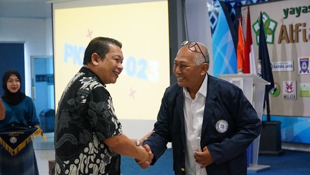 Ratusan Mahasiswa Baru Jalur Karyawan dan Program RPL Ikuti PKKMB 2023