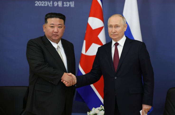 Presiden Rusia Vladimir Putin dan Pemimpin Korea Utara Kim Jong Un