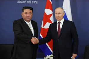 Presiden Rusia Vladimir Putin dan Pemimpin Korea Utara Kim Jong Un