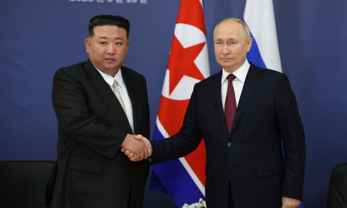 Presiden Rusia Vladimir Putin dan Pemimpin Korea Utara Kim Jong Un