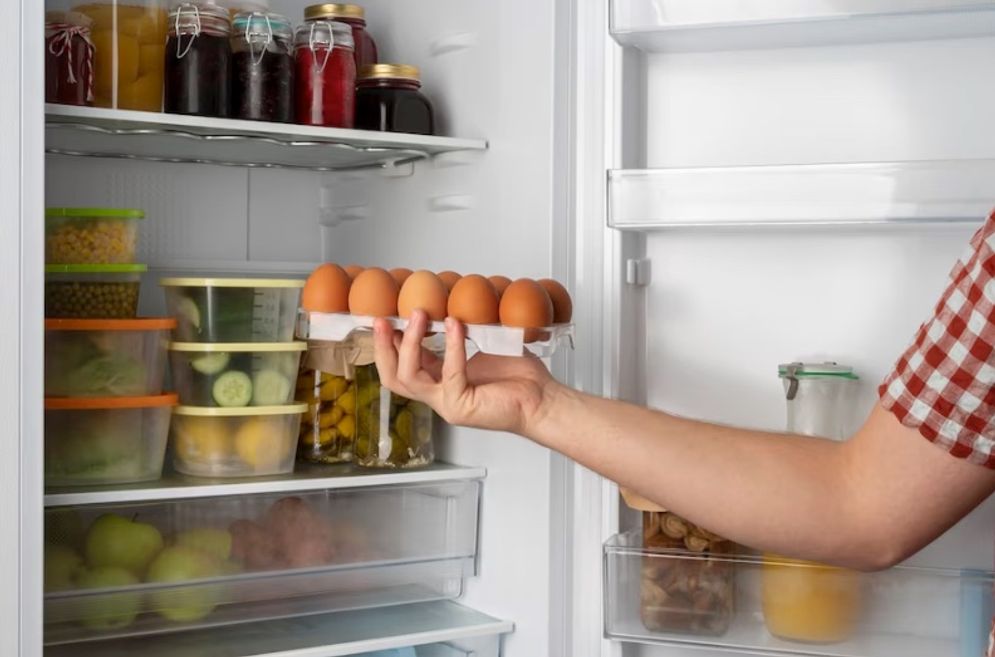 7 Jenis Makanan yang Sebaiknya Tidak Disimpan di Freezer, Jangan Sembarangan!