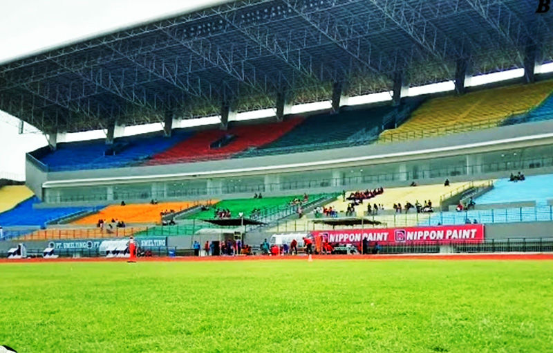 Stadion Gelora Joko Samudro yangmenjadi salah satu pertimbangan Persebaya menjamu lawan