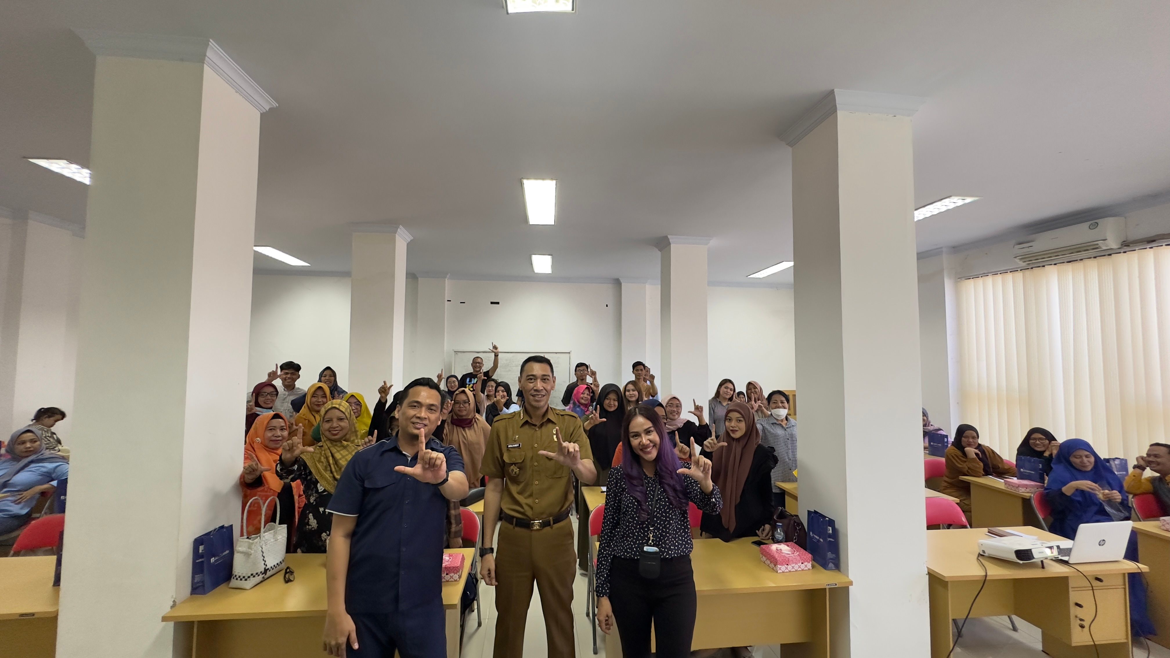 Gelar Workshop di Palu, Jamkrindo Dorong Literasi Keuangan UMKM di Wilayah Indonesia Timur