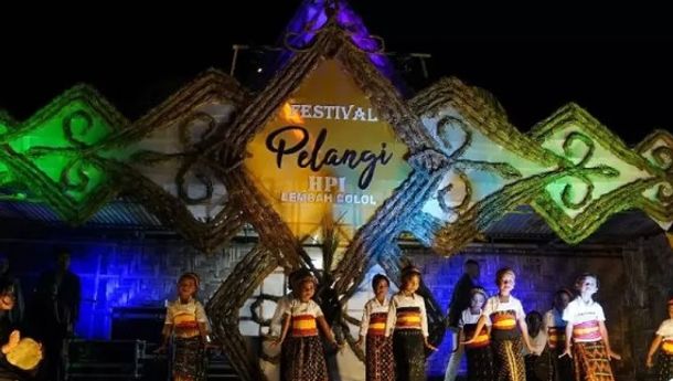 Festival Pelangi di Lembah Colol Warnai Peringatan Hari Pariwisata Sedunia