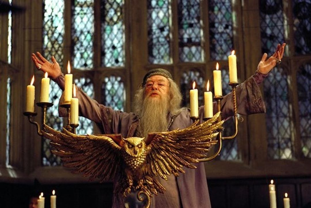 Mengenal Profil Michael Gambon, Sosok Kepala Sekolah Hogwarts di Film Harry Potter