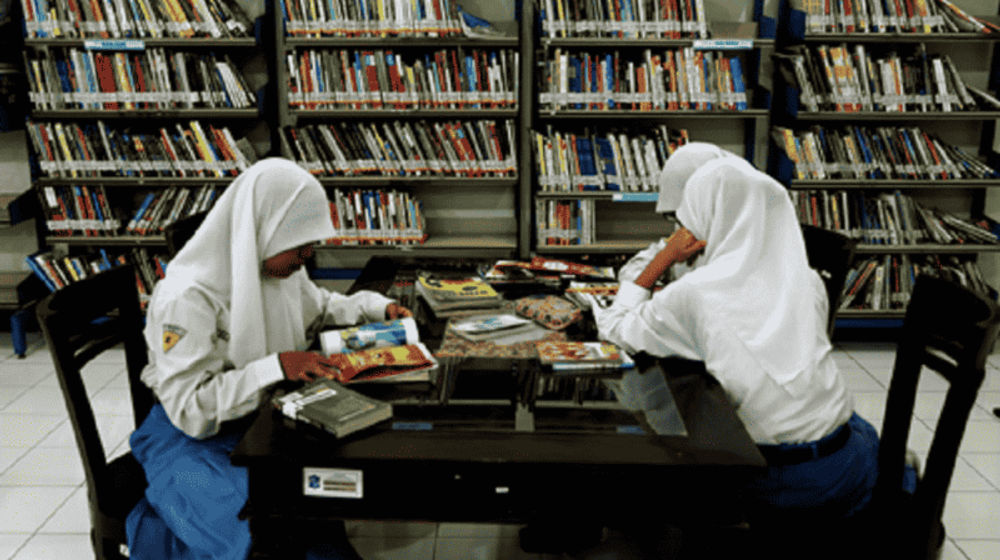 Komitmen Tingkatkan Minat Baca, Pemkot Surabaya Sediakan Akses Literasi di Berbagai Lokasi