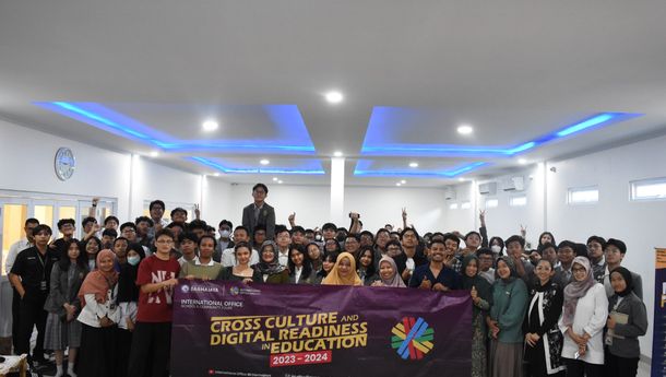 International Office Darmajaya bersama SMA TMI Kolaborasi Gelar Cross Culture and Digital Readiness