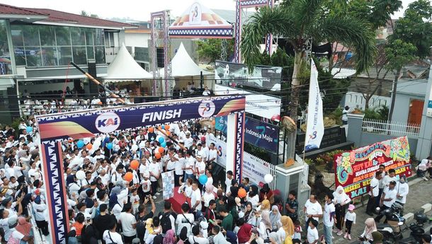 HUT Ke-78 KAI, Divre IV Tanjungkarang Gelar Funwalk dan Aktivitas Inspiratif