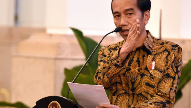 Jokowi Kaget Baju Dijual Rp5.000 di E-Commerce