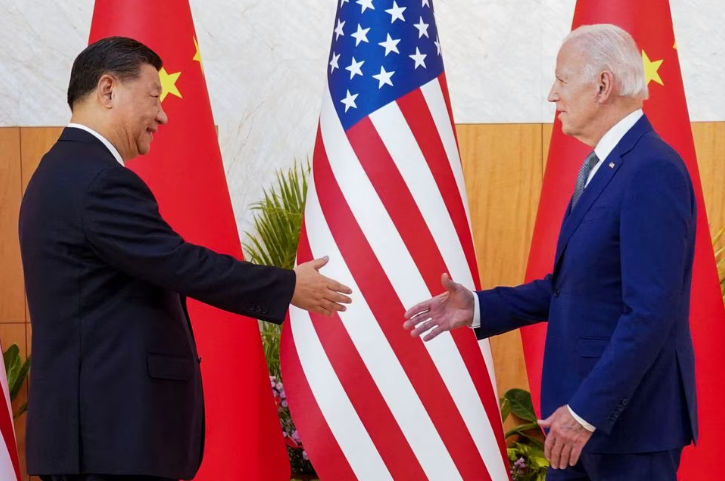 Presiden AS Joe Biden dengan Presiden China Xi Jinping