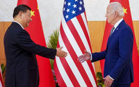 Presiden AS Joe Biden dengan Presiden China Xi Jinping