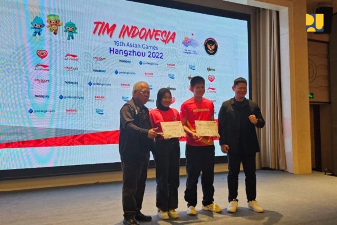 Menteri Pekerjaan Umum dan Perumahan Rakyat (PUPR). Basuki Hadimuljono dalam kunjungan kerjanya ke Hangzhou, Tiongkok sebagai Chief de Mission (CdM) Tim Indonesia pada Asian Games ke-19