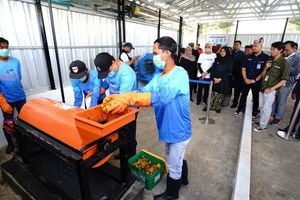 Tangani Sampah dari Hulu ke Hilir, Pasar di Banyuwangi Kini Dilengkapi dengan Bank Sampah